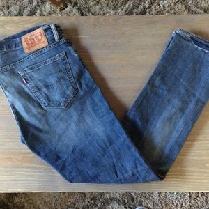 Levi’s 513 jeans